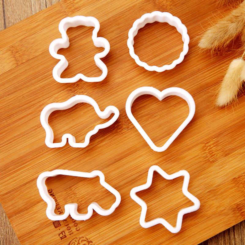 6ks Pomůcky na pečení dortů Sušenky Řezané PP Plastová zvířátka ve tvaru srdce Rozměrná sada na krájení cukroví