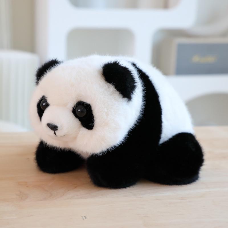 

Плюшевая кукла Hailiwei Giant Panda - черно-белая имитация зоопарка, идеальный подарок на день рождения для нее Lying Length ~20cm