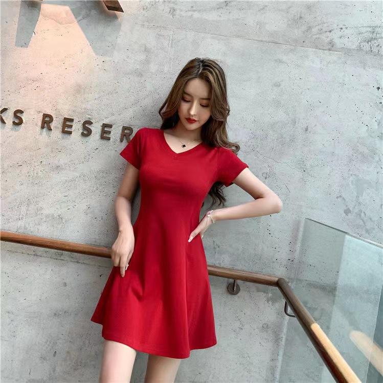 New Summer Women's Dress, Red V-neck Short-sleeved Waist and Thin Age-reducing Temperament A-word Skirt