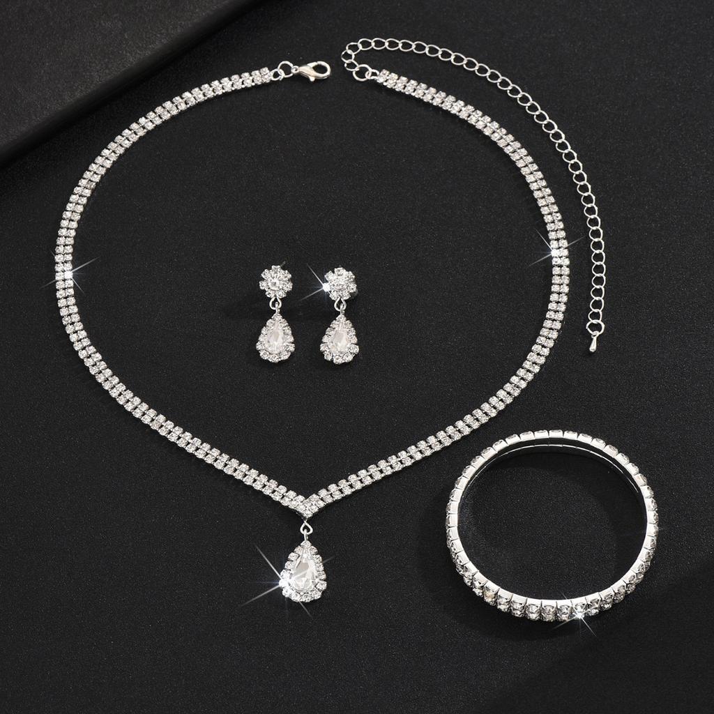 2026 Ladies Jewelry Necklace Dinner Banquet Jewelry Three-piece Jewelry Wedding Women's Necklace Earrings Bracelet Set