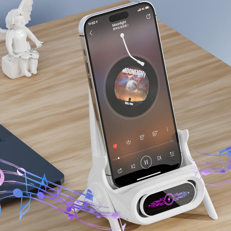 Q18 Mobile Phone Magnetic Wireless Charger Stand Cordless Phone Charger with 3 Adapters
