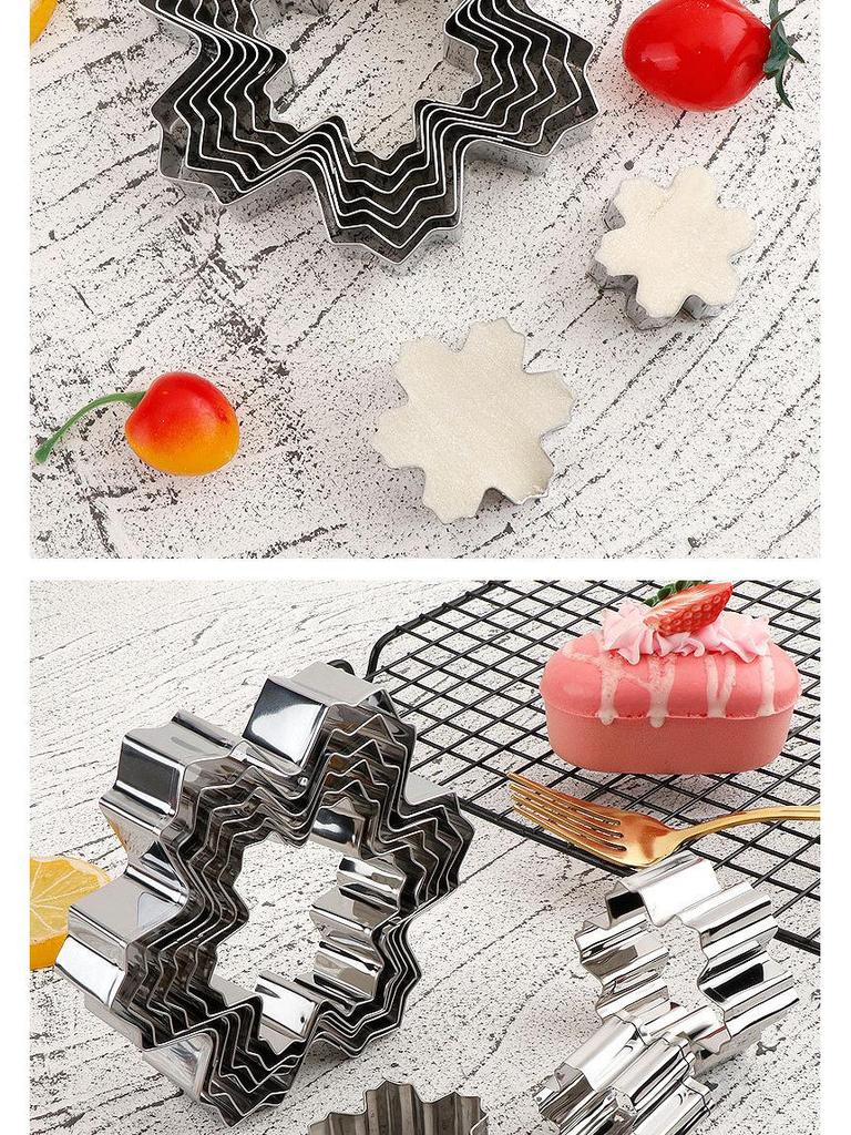 9-Piece 430 Stainless Steel Snowflake Cookie Cutter Set for Christmas Cookies, Biscuits, and Fondant Cakes
