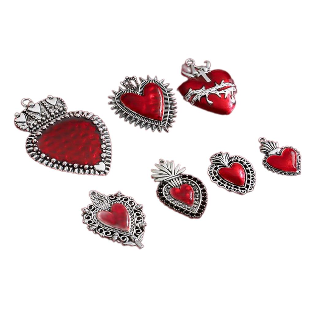 7 Pcs Vintage Heart Pendant Metal Heart Pendant Charms Gothic Jewelry DIY Accessories for DIY Necklace Bracelet Earring