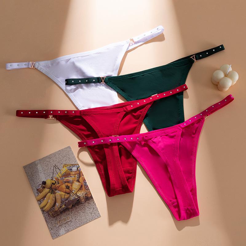 Damen Frühling und Sommer Sexy Metall Schnalle Baumwoll Schritt Nicht Abzeichnend Niedrige Taille Tanga Unterwäsche
