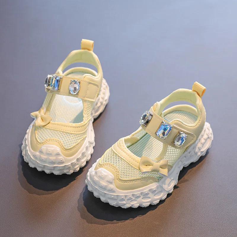 

Girls Sports Sandals Mesh Breathable Kids Running Shoes Shiny Crystal Summer New Children Running Shoes Non-slip Soft Sole 26