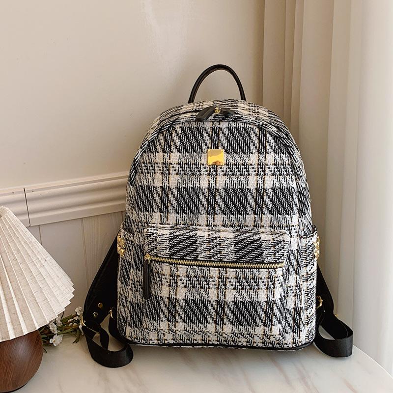 

Высококачественный рюкзак большой вместимости для женщин 2024 года, новый легкий рюкзак для путешествий, нишевая сумка для девочек, студентка