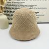 Spring and summer new diamond twisted flower knitted bucket hat women breathable sunshade show face small versatile bucket basin