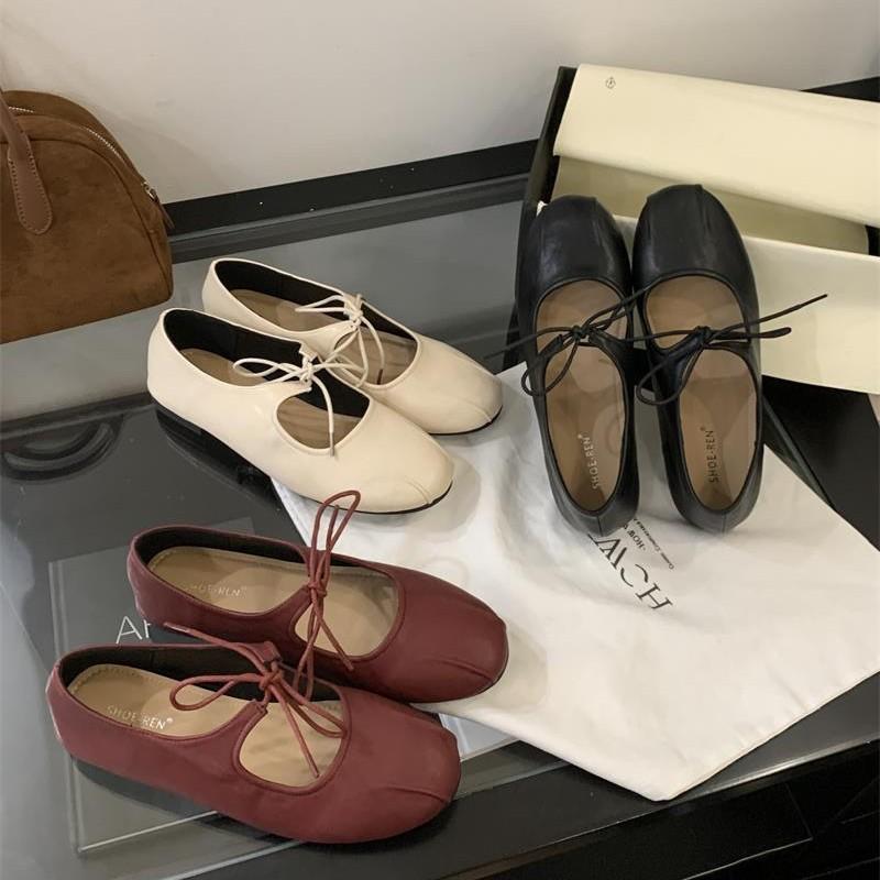Retro Style Square Head Pleated Shallow Mouth Single Shoes Women's 2025 Spring and Autumn New Bow Hollow Flat Mary Jane Shoes