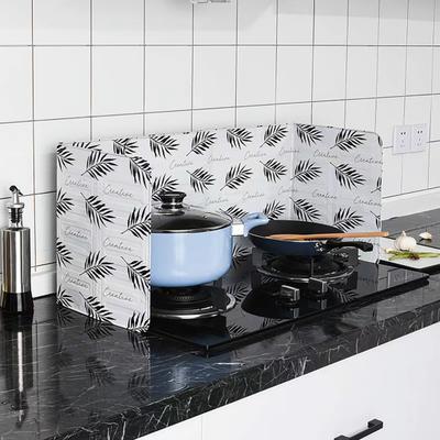 3 Sided Splatter Guard Splatter Screen Oil Splash Guard Aluminum Foil Foldable Grease Protects Stove from Food Splatter