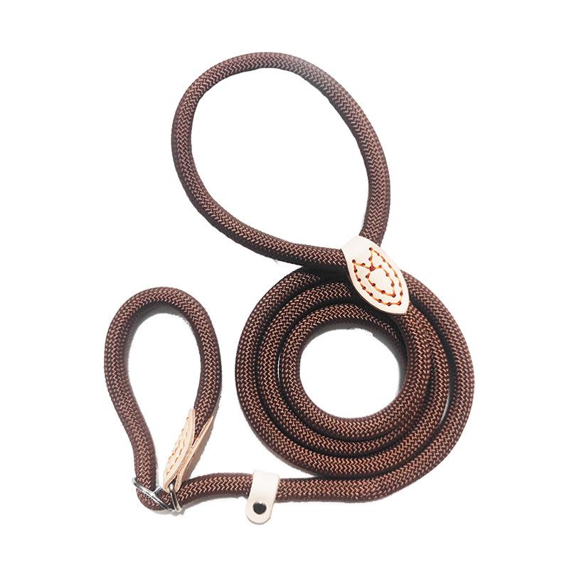 

Competition-Grade Anti-Surge P-Chain Dog Leash for Training and Walking - Suitable for Small, Medium, and Large Dogs 0.6CM diameter, 1.5M length коричневий