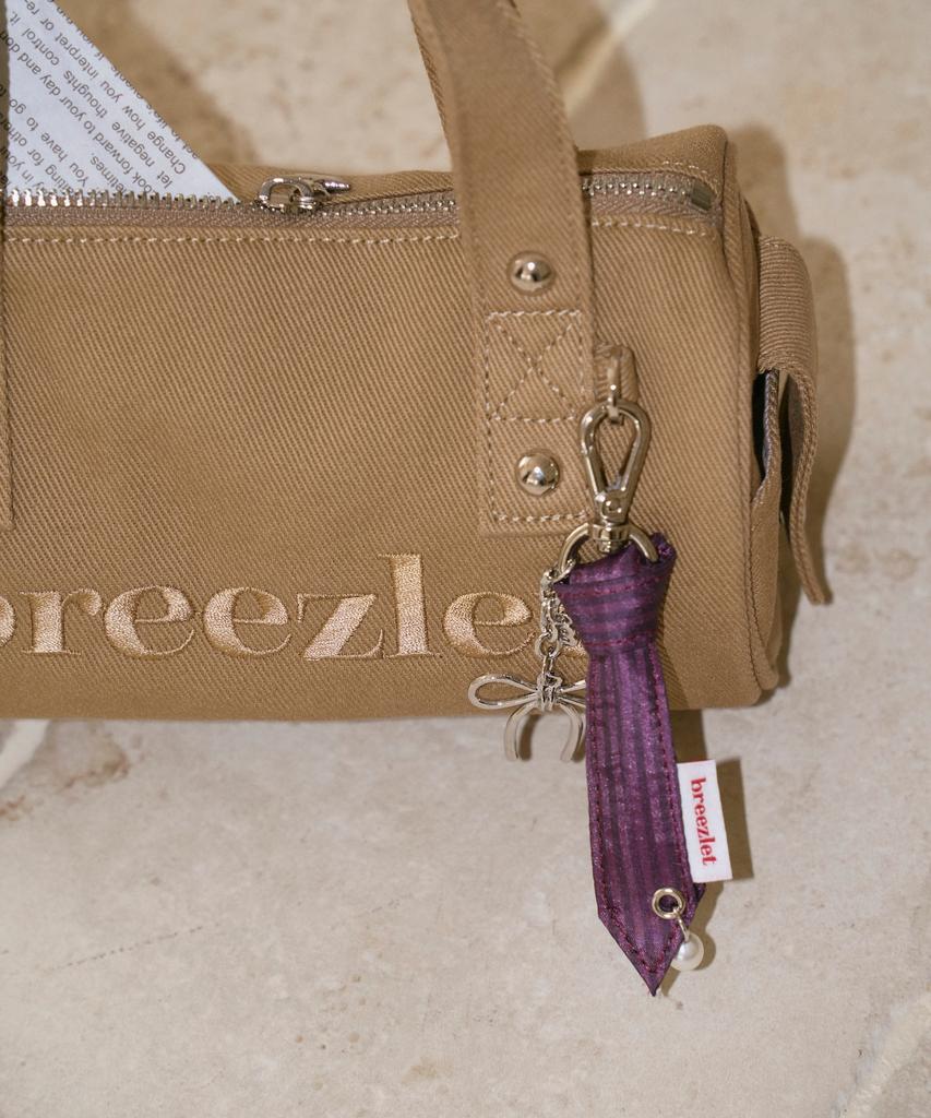 BREEZLET Tie Ribbon Charm Keyring [Purple]