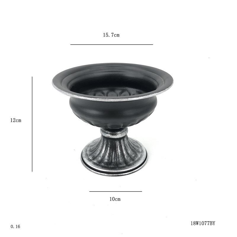 European Gold Metal Flower Pot: Retro Vase for Weddings and Hotel Decor, Dried Flower Arrangement Ornament
