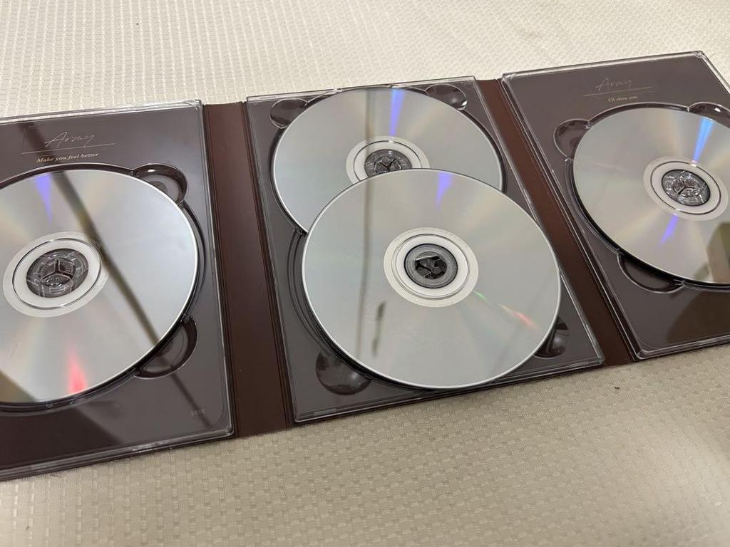 [USED] MAGIC SHOP DVD Trading Card Jungkook Japanese Subtitles