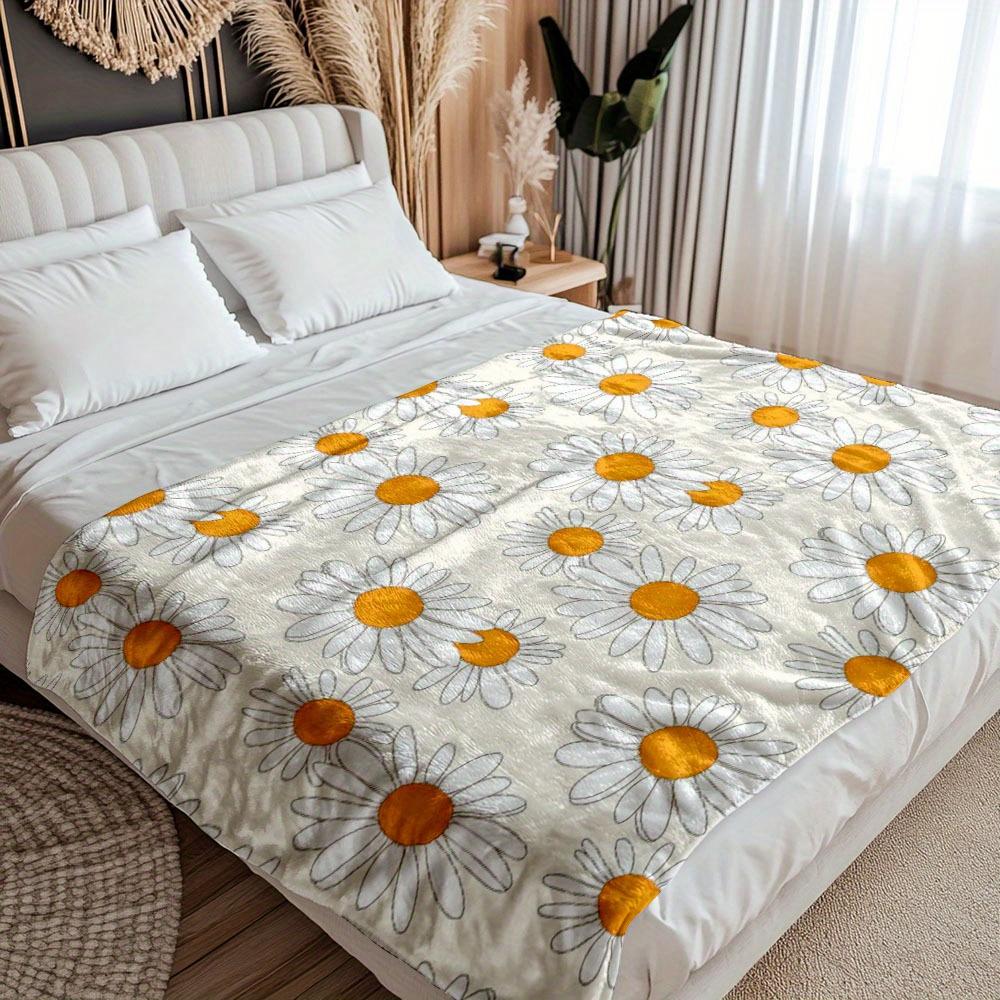 1pc daisy print blanket, polyester fabric, machine washable, suitable for bedroom living room decoration
