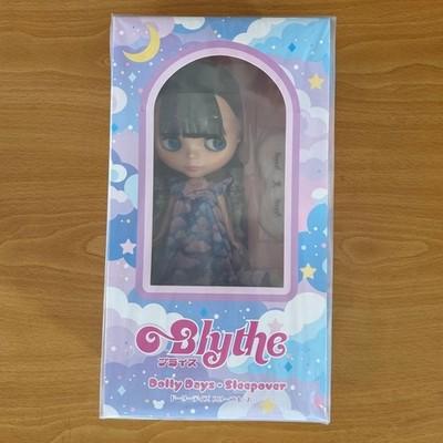 Neo Blythe Doll Dolly Days Sleepover PVC Fashion Good Smile Company Figure