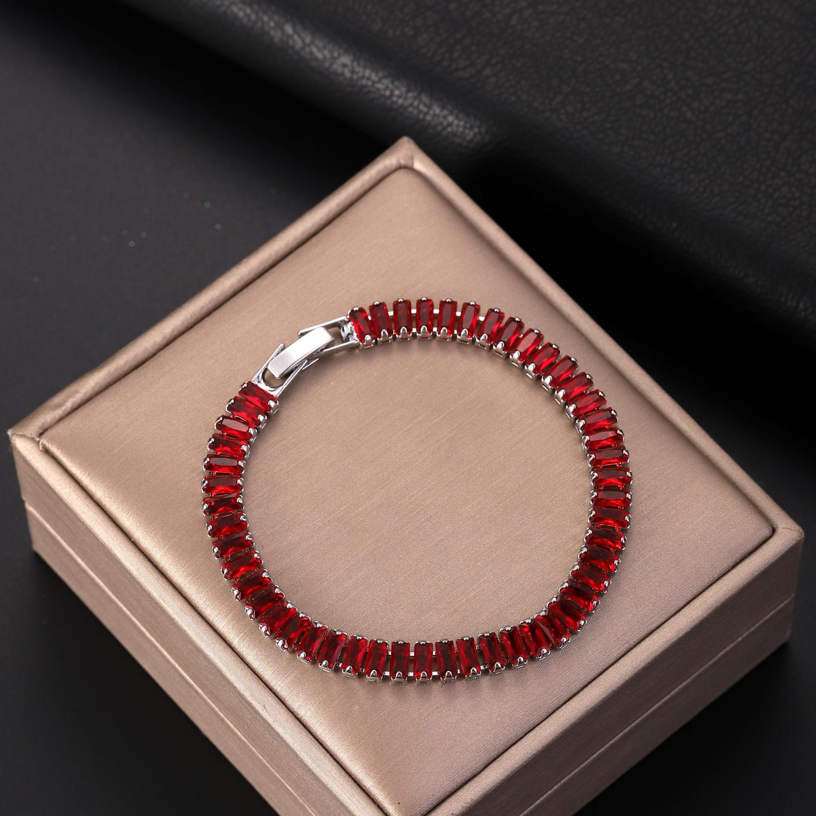 

Women Bracelet 18cm Tennis Chain Adjustable Length Elegant Design Durable Clasp Fine Craftsmanship Suitable for Daily Wear and Special Occasions One Size красный