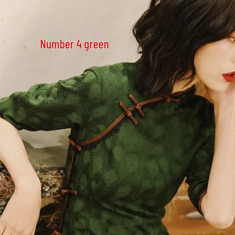 Women's Retro Feather Cheongsam: Middle-Aged & Elderly Cotton-Linen Jacquard Fabric