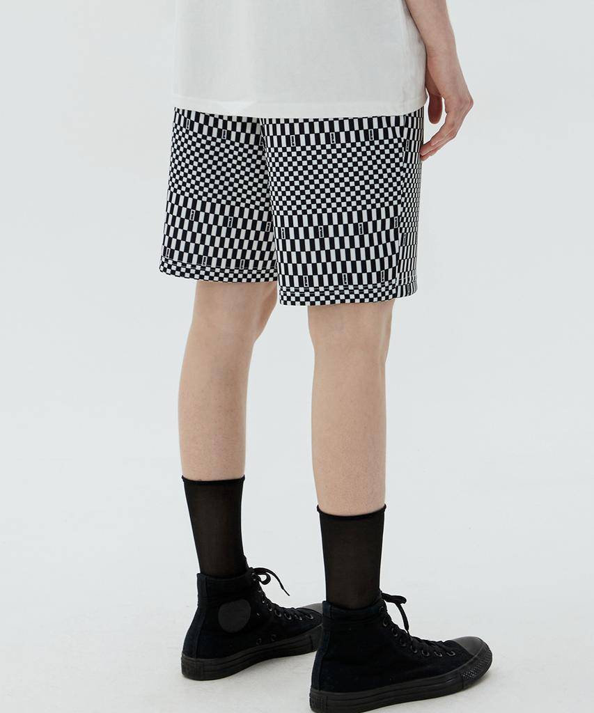MATCHGLOBE Check Elastic Shorts (Black)