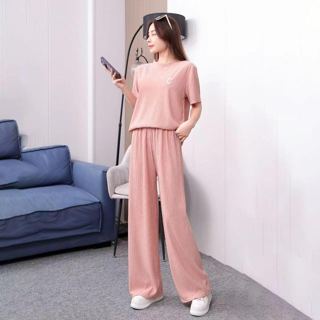 Qianye Women's Autumn Pajama Set – Pleated Short Sleeve Top & Long Pants with Embroidered Letter.