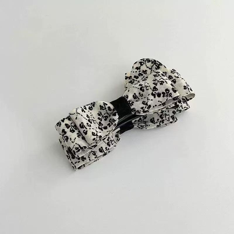 Korean High-End Black & White Floral Banana Clip with Bow for Women s Ponytail Hair Updo