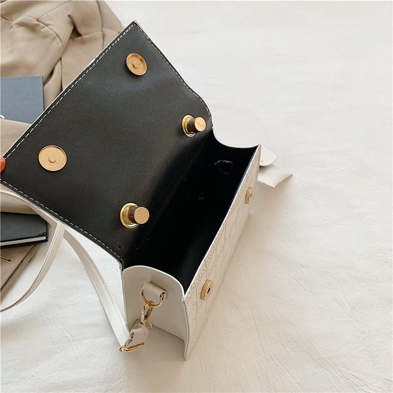 Fashion Crocodile Pattern Shoulder Bag Large Capacity Crossbody Bag for Women Versatile Handbag Square Messenger Bag with Small Purse ARI