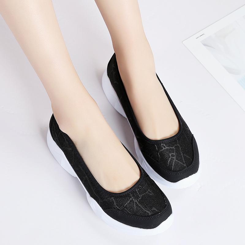 Soft Soled Ultra Light Plus Size 43 Flat Shoes Women Slip On Loafers Breathable Boat Shoes Ladies Casual Fashion Sneakers Gray