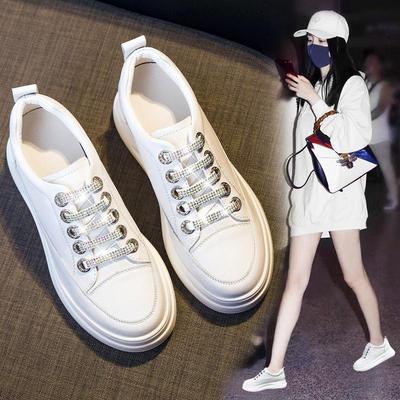 Baskets blanches en cuir à semelle épaisse pour femme, printemps 2024: Chaussures décontractées, polyvalentes et rehaussantes
