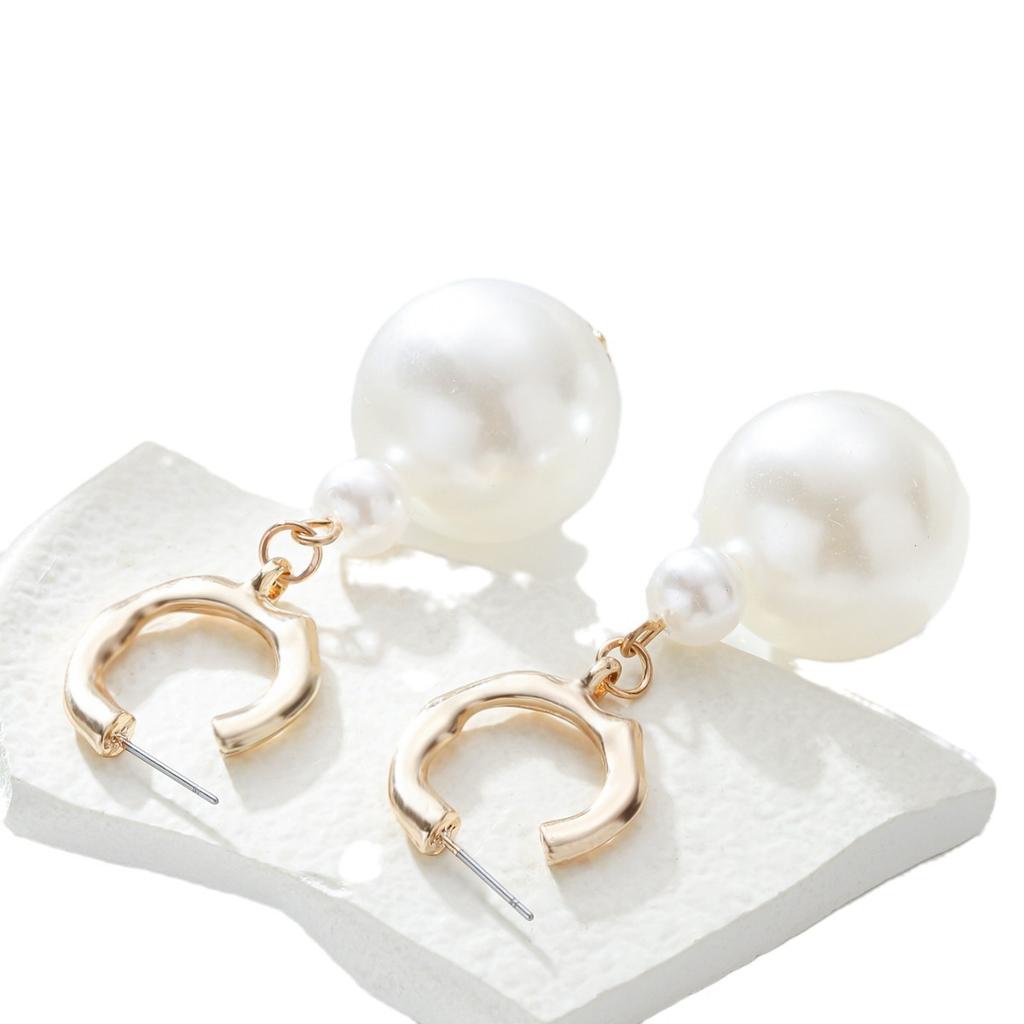 Factory Fashion Elegante Atmosphärische Perlenohrringe Koreanische Ausgabe Koreanische Größe Perlenstecker Retro-Stil Vielseitige Ohrringe