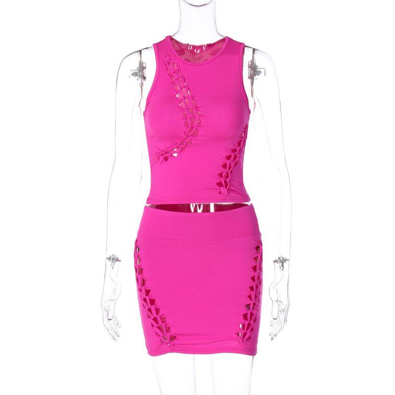 

Комплект: Топ с вырезами, юбка в обтяжку бедер. Сексуальный комплект с вырезами, облегающее платье-костюм. Rose Red L