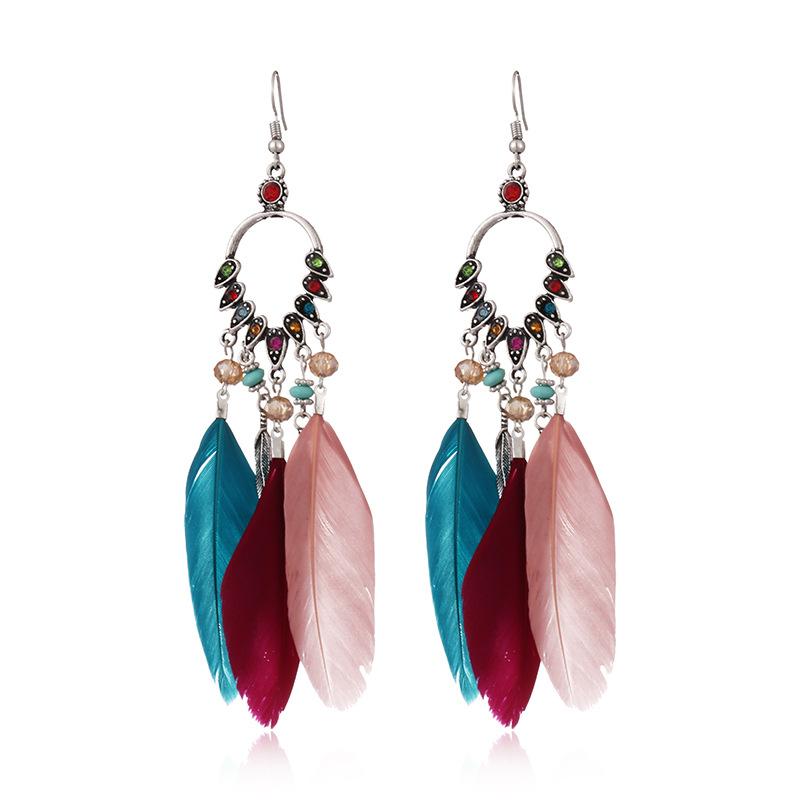 New Earrings with Fashionable Waterdrop Diamond-studded Feather Earrings