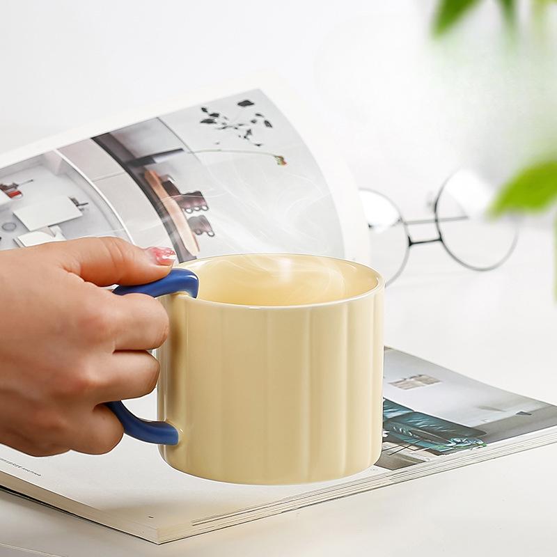Simple Ins Style Ceramic Cup Men and Women Creative Mug Large Capacity Household Set Vertical Pattern Coffee Cup Small Gift