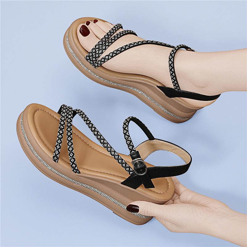 

Casual style summer mid-heeled sandals women s thick-soled outer wear breathable one-word buckle sandals women s rhinestone temperament Rome 40