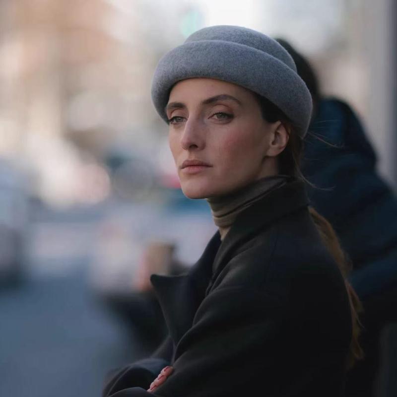 100%Wool British Retro Temperament Felt Beret Women Fashion Round Concave Top Fedoras Lady Painter Hat Elegant Trend Pillbox Hat