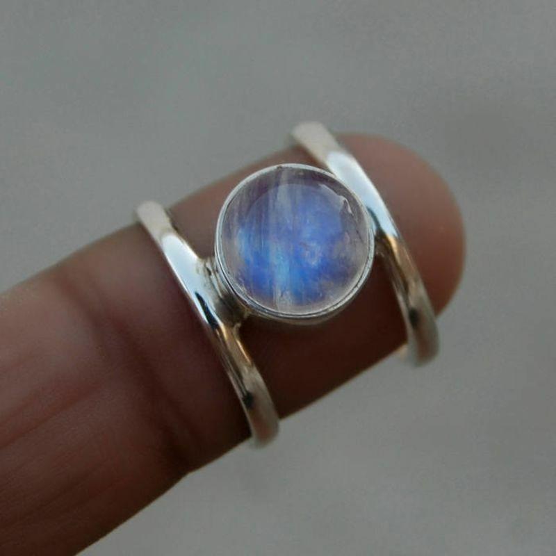 Round Rainbow Moonstone Gemstone 925 Sterling Silver Artisan Handmade Gift Ring