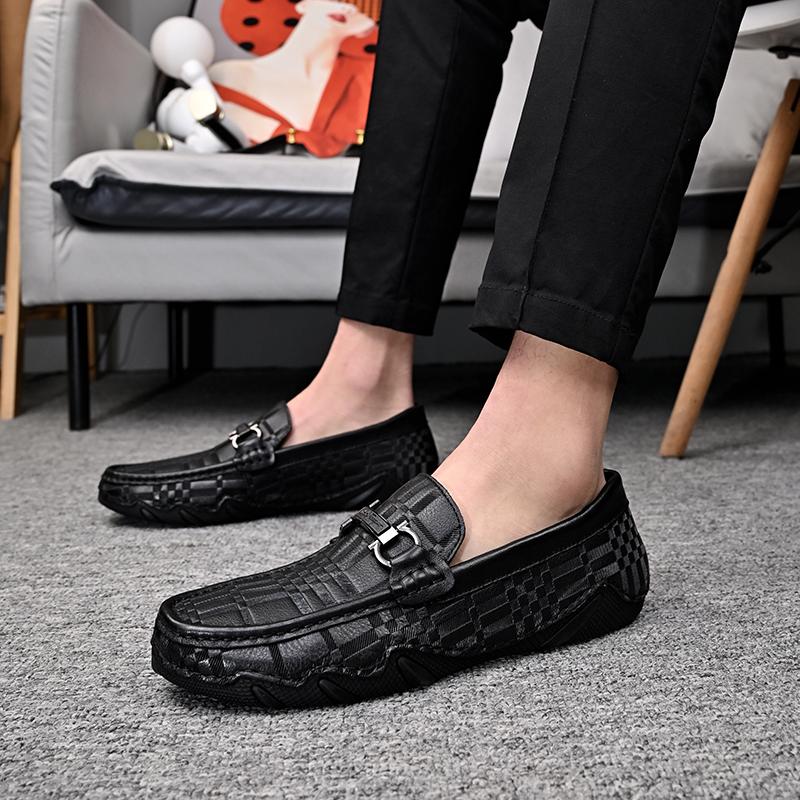 FashionMen Shoes Slip On Genuine Leather Luxury Black Sneakers Trend Comfortable Casual oxfords Men Shoes Design Moccasins Man shoes