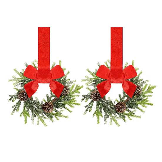 Mini vánoční věnec s červenou sametovou mašlí Dekorace na dvířka skříňky pro kuchyňské okno Selský dům Vchodové dveře Zeď Krb Bobulová girlanda