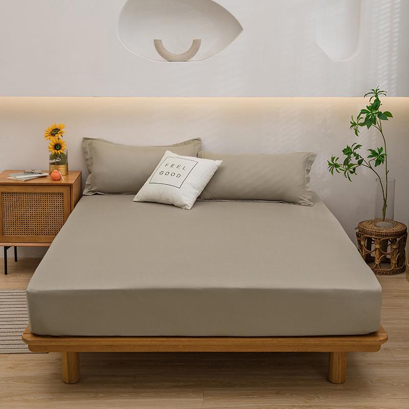 Solid Color Washed Cotton Fitted Sheet with Non-Slip Design and Skin-Friendly Pillowcase