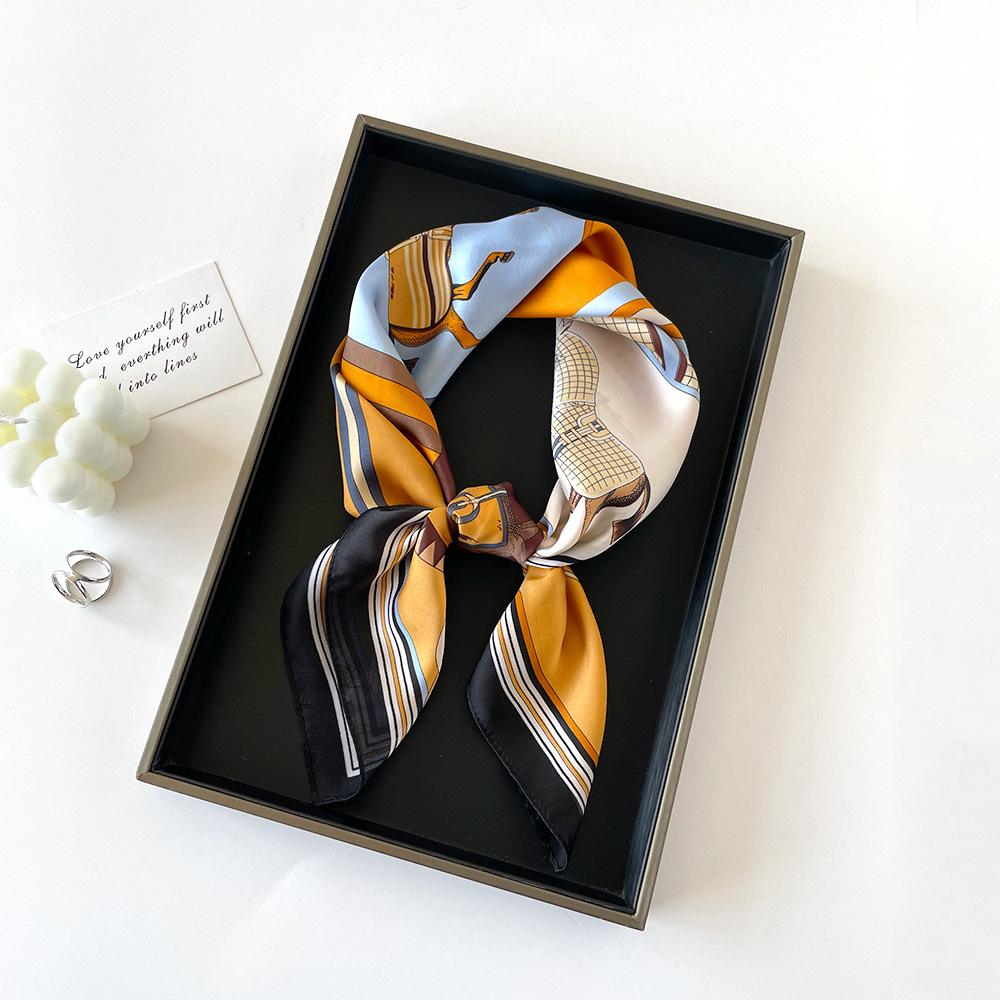 New Spring Travel 70 Small Silk Scarf Imitation Silk Square Scarf Women's Fashion Chain Small Scarf High Grade Scarf