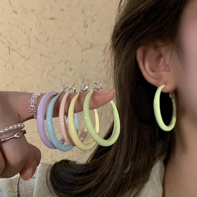 Sweet Dopamine Oil Drop Earrings Women's Niche Senior Sense Vein Circle Design Elegant Simple Versatile Hoop Ear Jewelry