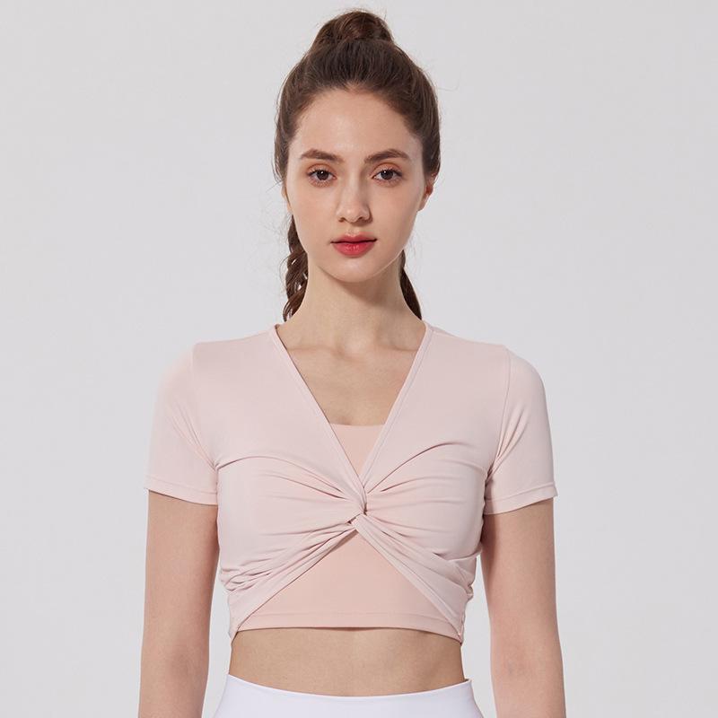 

Women s Quick-Dry Sports Crop Top: Sexy Yoga, Running & Fitness Fashion Medium