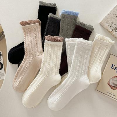 Autumn and Winter Socks: Women's Linen Patterned Mid-calf Socks, College-style Lace Puffed Thigh-high Socks