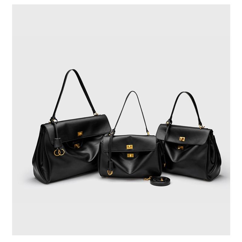 New Leather Bag Women's Large-capacity Tote Bag Shoulder Handbag Lock Commuter Armpit Bag