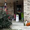 Ghost Halloween Decorations Outdoor 8 Modes LED Lights Standing Candy Bowl Standing Ghosts Halloween Candy Holder For Outdoor