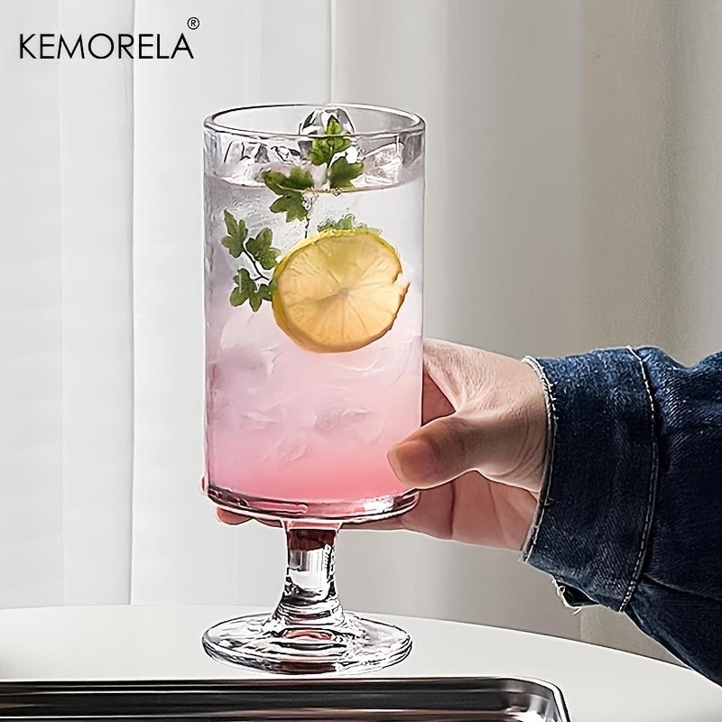 KEMORELA 1 Stück Elegante Glas-Tasse mit hohem Fuß - Vertikales Streifen-Design - Ideal für Eiskaffee Latte Saft & Wein - Wiederverwendbares Glas