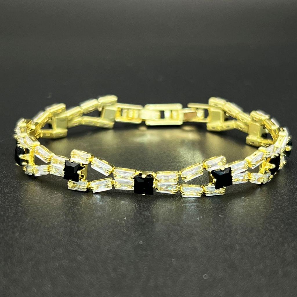 Luxurious Zircon Diamond Tennis Chain Bracelet