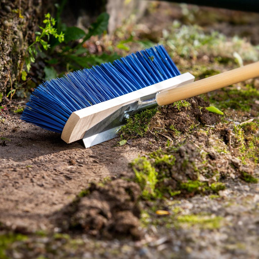 KADAX Szczotka Ze Skrobakiem Do Chodnika Kostki Ulicówka