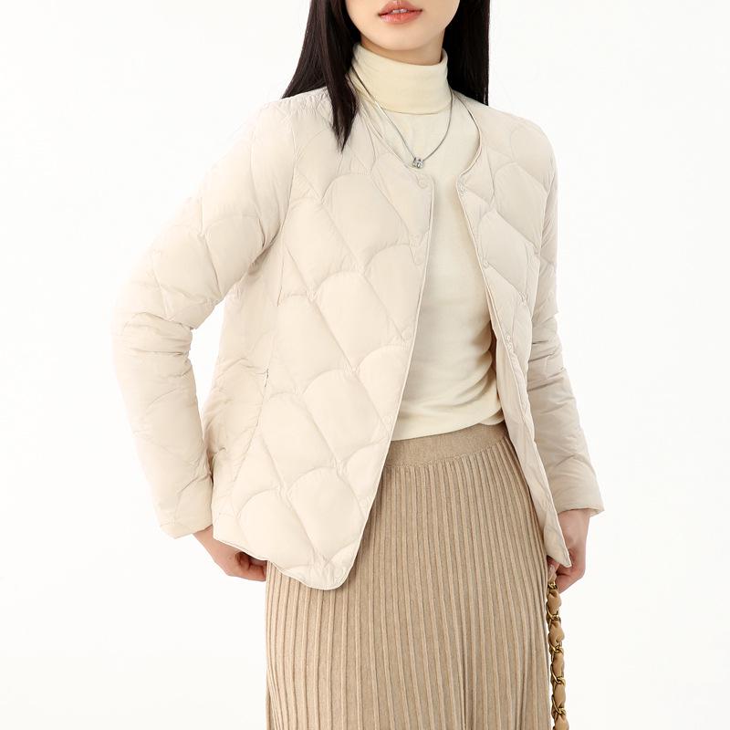 Women's Lightweight Round Neck Down Jacket – Fashionable Plus Size Thin Style with 90% Duck Down Filling.
