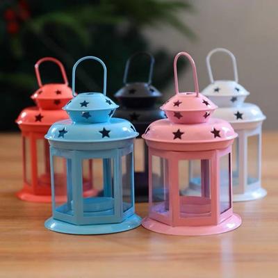 1PC European Portable Candle Holder Ins Girl's Heart Wrought Iron Wind Lamp Scented Candle Holder Hollow Star Decoration Ornament
