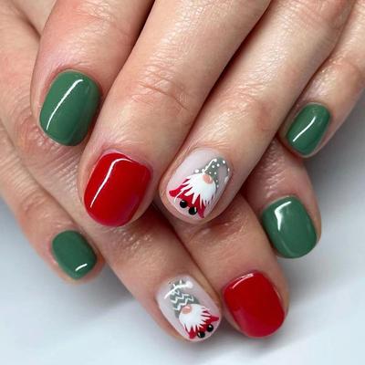 24 pièces Ongles à presser courts Père Noël rouge et vert pour filles polyvalents chapeaux de Noël doux faux ongles