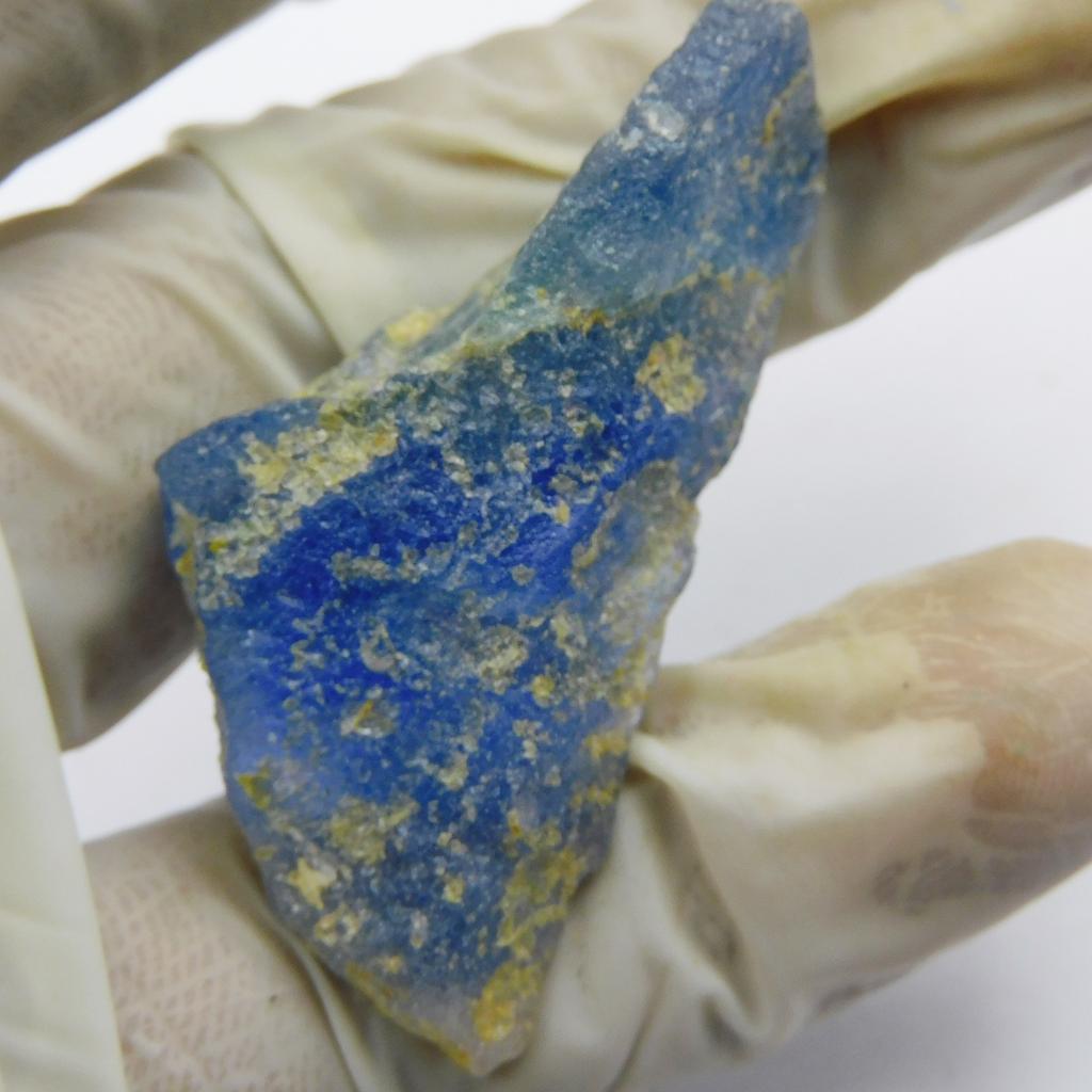 Natural Blue Sapphire Loose Gemstone Rough 38.15 ct Uncut September Birthstone for Gem Collections